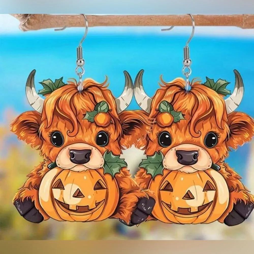 3For$20 Halloween Cow 🐮 Fashion Earring Halloween 🎃 NEW